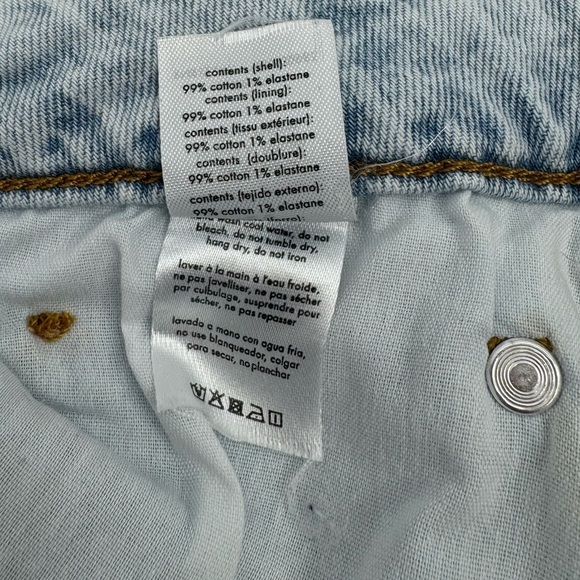 We Wore What High Rise Curvy Crop Straight Leg Jean - Super Light Wash - Size 26 - Picture 12 of 13